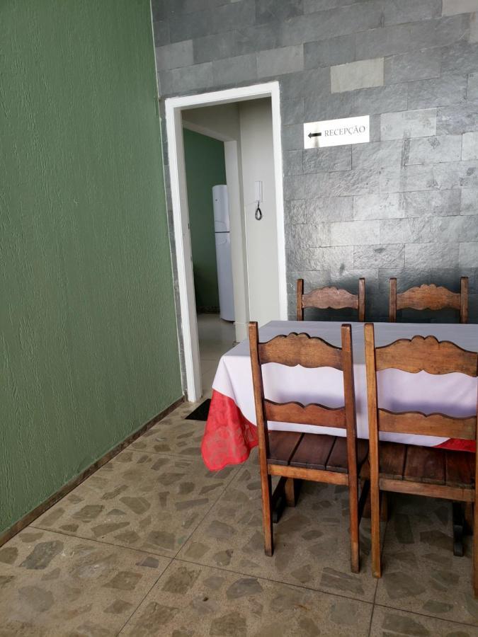 Espaco Inteiro Para 08 Pessoas Proximo A Area Hospitalar Em Bh Belo Horizonte Bagian luar foto